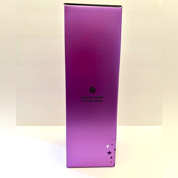 Stanley + Olivia Rodrigo Limited Edition 40oz Tumbler - Picture 4 of 5